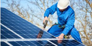 Installation Maintenance Panneaux Solaires Photovoltaïques à Valavoire